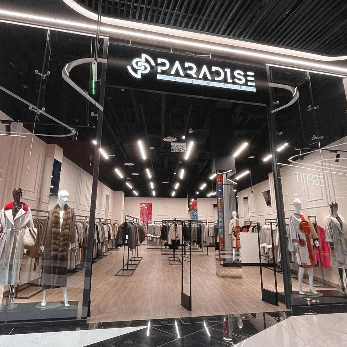 PARADISE store